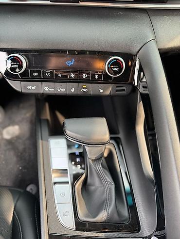 Hyundai: Hyundai Avante: 2020 г., Газ, Седан — 16