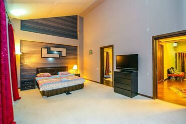 Uzunmüddətli kirayə mənzillər: Yüksək keyfiyyətli əla təmir! Səbail rayonu, “Nizami” küçəsində — 19