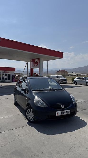 jak авто: Honda Jazz: 2007 г., 1.4 л, Механика, Бензин, Хэтчбэк — 6