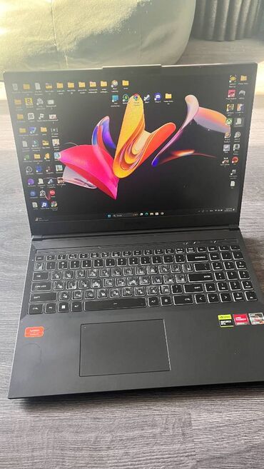 купить экран для компьютера: Ноутбук, 32 ГБ ОЗУ, AMD Ryzen 7, 16 ", Б/у, Для несложных задач, память SSD