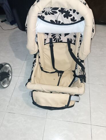 Autosedišta: Italijanska nosiljka/auto-sedište za bebe (0+). - Kombinovani model — 5