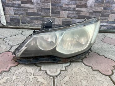 Передние фары: Передняя левая фара Honda Б/у, Оригинал