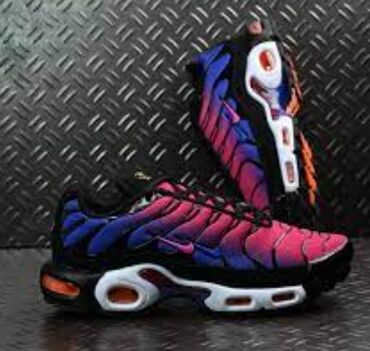 obuća kragujevac: Air max plus tn barsa. Novo . Brojevi 41-46.puno boja modela Made in