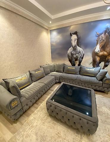 uglavoy divan: Uqlavoy divan. 1100azn. yeni kimidir. acilir, bazalidi. Alinib — 1