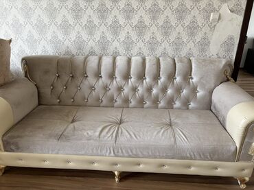 бу фотоаппараты: Divan, Açılmayan, Bazasız, Vеlur parça