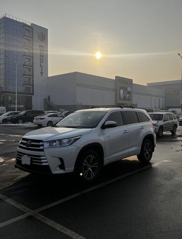 Toyota: Toyota Highlander: 2017 г., 3.5 л, Гибрид, Внедорожник