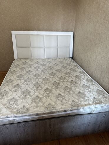 кровать 2 спальная: Уктоочу бөлмө гарнитуру, Эки кишилик керебет, Матрас, түсү - Боз, Колдонулган