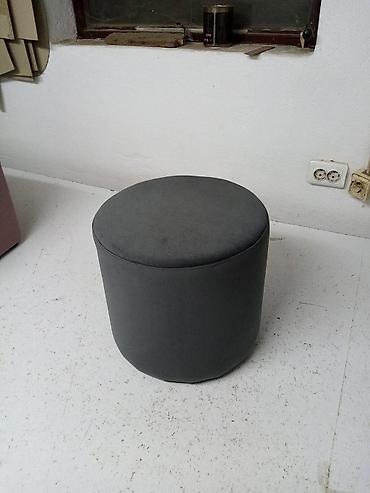 Ostali nameštaj: Tapacirani puf/stočić – okrugli Dimenzije visina 35cm,širina 36cm. - — 13