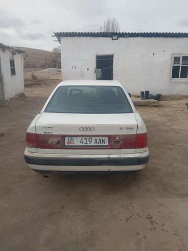 авто узген: Audi S4: 1992 г., 2 л, Механика, Бензин, Седан