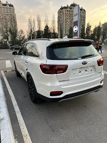 очен срочно: Kia Sorento: 2019 г., 2 л, Автомат, Бензин, Кроссовер — 8