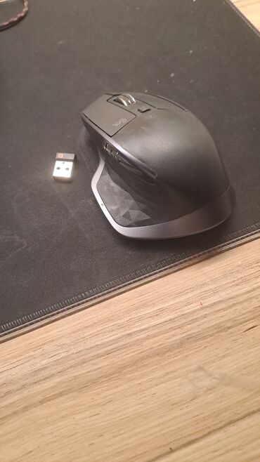 Компьютерные мышки: Топовая мышка logitech MX master 2s в хорошем состоянии! мышь — 4