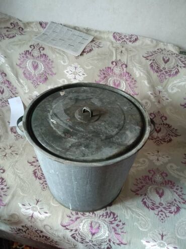 чайник midea: Металлическое ведро с крышкой - Материал: оцинкованная сталь -