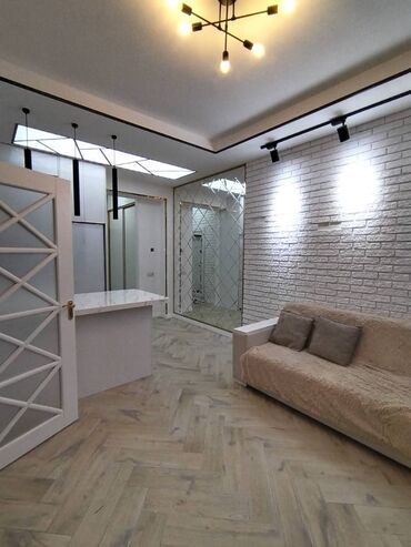 Uzunmüddətli kirayə mənzillər: Sumqayıt Bağça şəhər kompleksində, 7 mərtəbəli binanın 6cı — 6