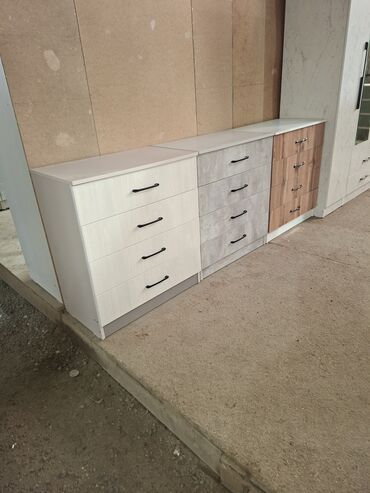 Комоды для одежды: Комод для одежды, Новый, Без зеркала, ЛДСП, цвет - Серый, Платная доставка — 6