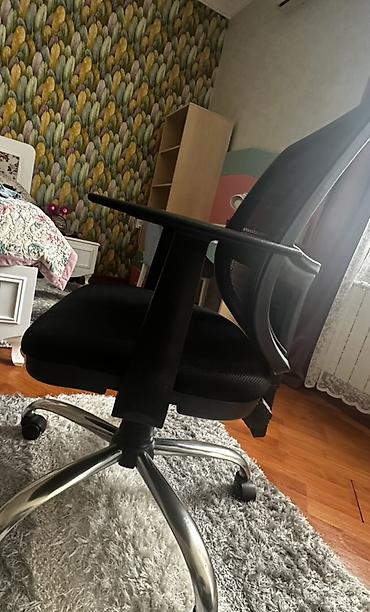 Ofis mebeli: Ofis/kompüter kreslosu – ergonomik dizayn - Rəng: qara - Nəfəsalan — 2