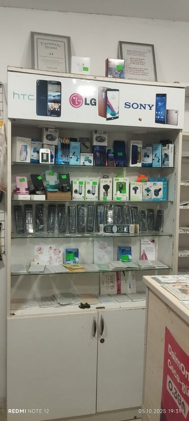 Mobil telefonlar üçün digər aksesuarlar: Telefon təmiri və aksesuar mağazası Hazır biznes satılır öz — 5