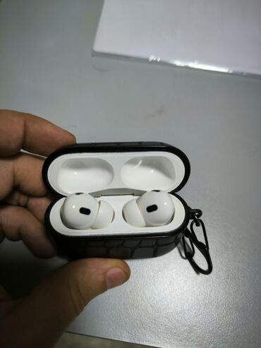 ipod shuffle цена: Вакуумные, Apple, Б/у, Беспроводные (Bluetooth), Классические