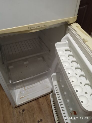 рисоварка бу: Холодильник LG. В хорошем состоянии. 10000