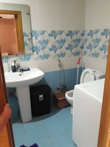 Köhnə tikili: Bakı, 8-ci kilometr, 2 otaqlı, Köhnə tikili, m. Qara Qarayev, 45 kv. m — 9