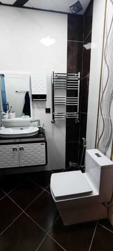 Yeni tikili: 3 otaqlı, Yeni tikili, m. Neftçilər, 105 kv. m — 10