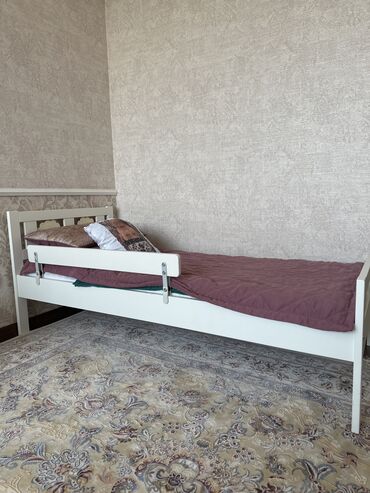 детскую кроватку дерево: Односпальная кровать, Для девочки, Для мальчика, Б/у