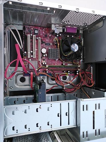 Desktop računari i radne stanice: Racunar povoljno 3000 din Kuciste lepo ocuvano za svakodnevnu — 9