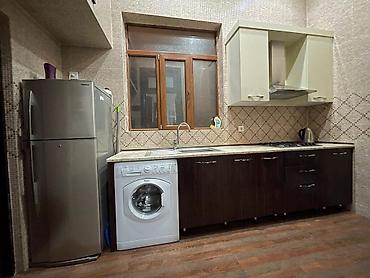 bakida menzil: Təcili olaraq malakan baginin yaninda birotaqli əla təmirli kirayə — 2