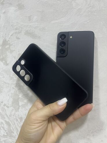 Samsung Galaxy S22, цвет - Черный, Две SIM карты