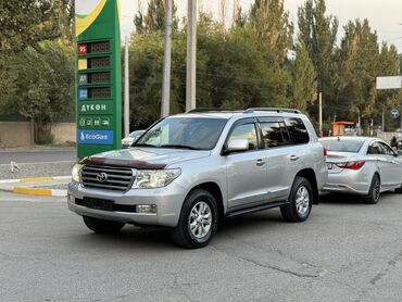 продаю в связи переездом: Toyota Land Cruiser: 2008 г., 4.7 л, Автомат, Бензин, Жол тандабас