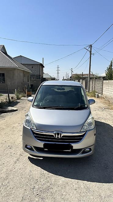 мазда премаси 2003: Honda Stepwgn: 2005 г., 2 л, Минивэн — 2