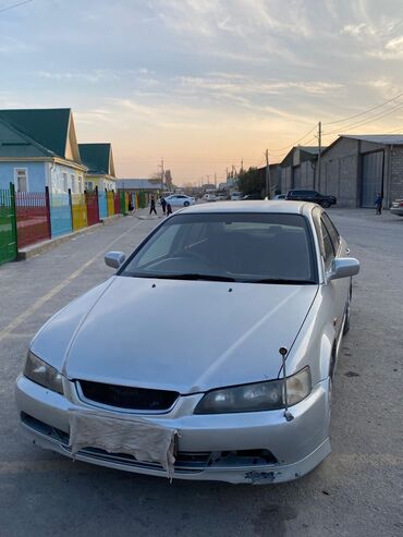 шины на нивы: Honda Accord: 2001 г., 1.8 л, Автомат, Бензин, Седан