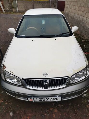 блюберт: Nissan Bluebird: 2002 г., 1.8 л, Автомат, Бензин, Седан