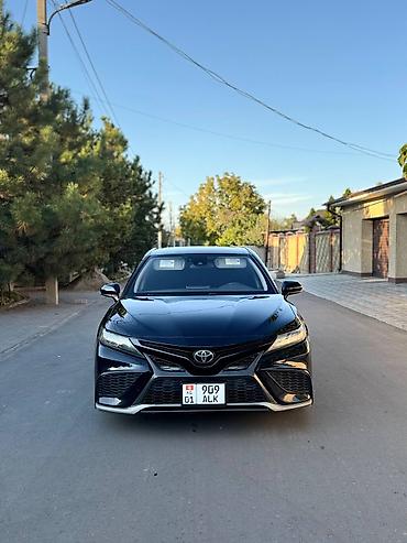 Унаа сатуу: Toyota Camry: 2021 г., 2.5 л, Автомат, Бензин, Седан — 4