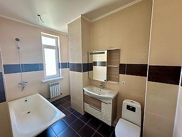 Продажа таунхаусов: 4 комнаты, 115 м², Электричество, Канализация, Холодная вода — 11