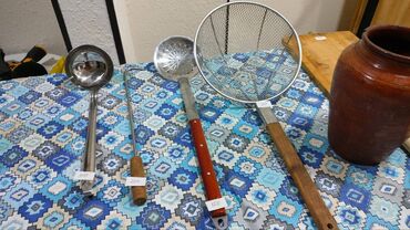 Другие товары для дома и сада: Продаётся домашняя утварь для дома, дачи, походов. Местоположение: мкр — 21