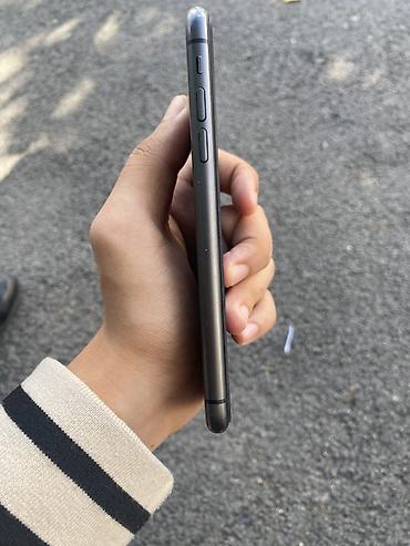 apple notebook: IPhone 11, 128 GB, Qara, Face ID — 2