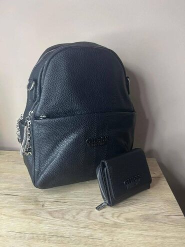 Torbe: Guess ranac NOVO

Novo
Replika

fb Moja Kupovina 1 — 11