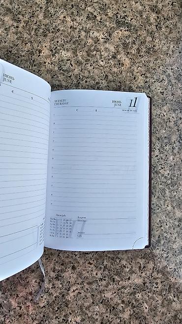 Канцтовары: Новые блокноты ежедневники 6 шт. Обложка: плотная, прошитая по at lalafo.kg — 3 Канцтовары: Новые блокноты ежедневники 6 шт. Обложка: плотная, прошитая по — 3