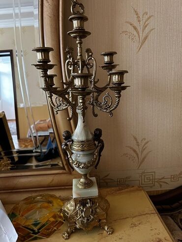 бронзовые подсвечники антиквариат: Qədimi üslubda büst kandelyabr - Material: tökmə bürünc (antique
