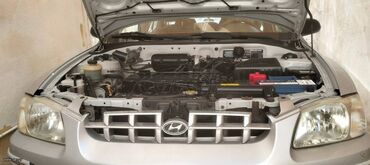 Hyundai: Hyundai Accent: 1.3 l. | 2000 έ. Λιμουζίνα — 19