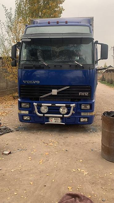 82 2: Тягач, Volvo, 1999 г., Тентованный — 1