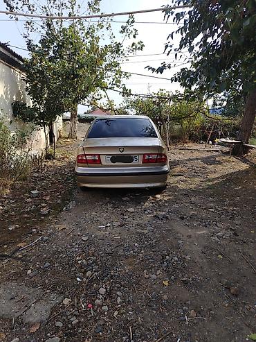 Iran Khodro: Iran Khodro Samand: 1.8 l | 2006 il 500000 km Sedan — 4