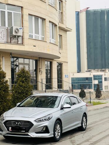 Hyundai: Hyundai Sonata: 2017 г., 2 л, Автомат, Газ, Седан