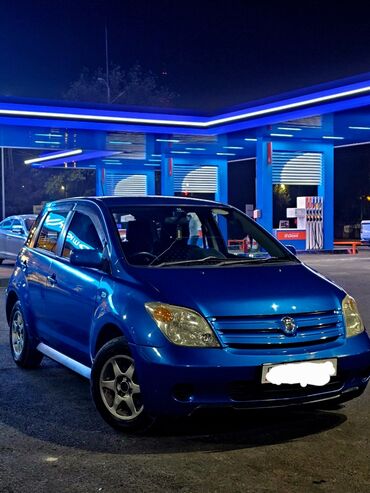 купить авто от хозяина: Toyota ist: 2004 г., 1.3 л, Автомат, Бензин, Хэтчбэк