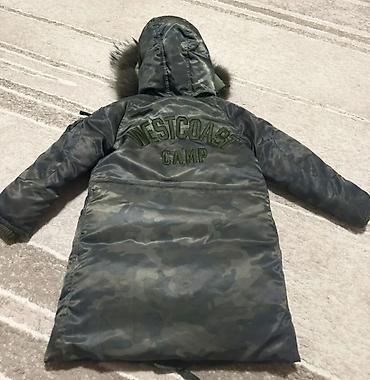 Верхняя одежда: Продаю детские курки зимние на мальчика на 5-7 лет.Состояние хорошее — 3