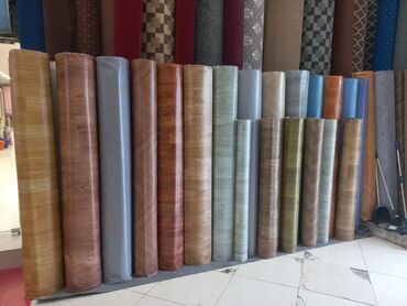 Döşəmə: Sport Pvc,Keçəli linoleumlar topdan və pərakəndə satış var. Hər istəyə