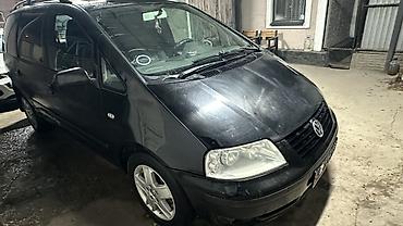Унаа сатуу: Volkswagen Sharan: 2001 г., 1.8 л, Кол менен иштөөчү, Бензин, Вэн/Минивэн — 2