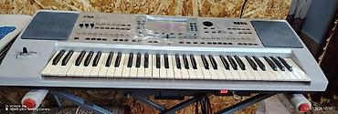 24 luk desna: Korg Pa50 sadədir USB emulatorla (fleşkartla) işləyir. Disketlə olan — 2