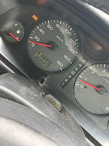 Subaru: Subaru Forester: 2000 г., 2 л, Автомат, Газ, Универсал — 6