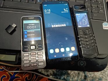 Другие мобильные телефоны: Samsung A 8. 3500сом 
Samsung 2500 сом 
vertu 1500. сом